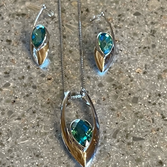 Blue Caribbean Quartz Pendant & Earrings 925 Sterling Silver Genuine Stone - Picture 9 of 14